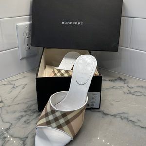 Vintage Burberry open-toe mules